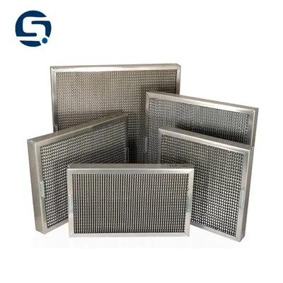 Как да почистя упорито запушен кухненски мрежест филтър?